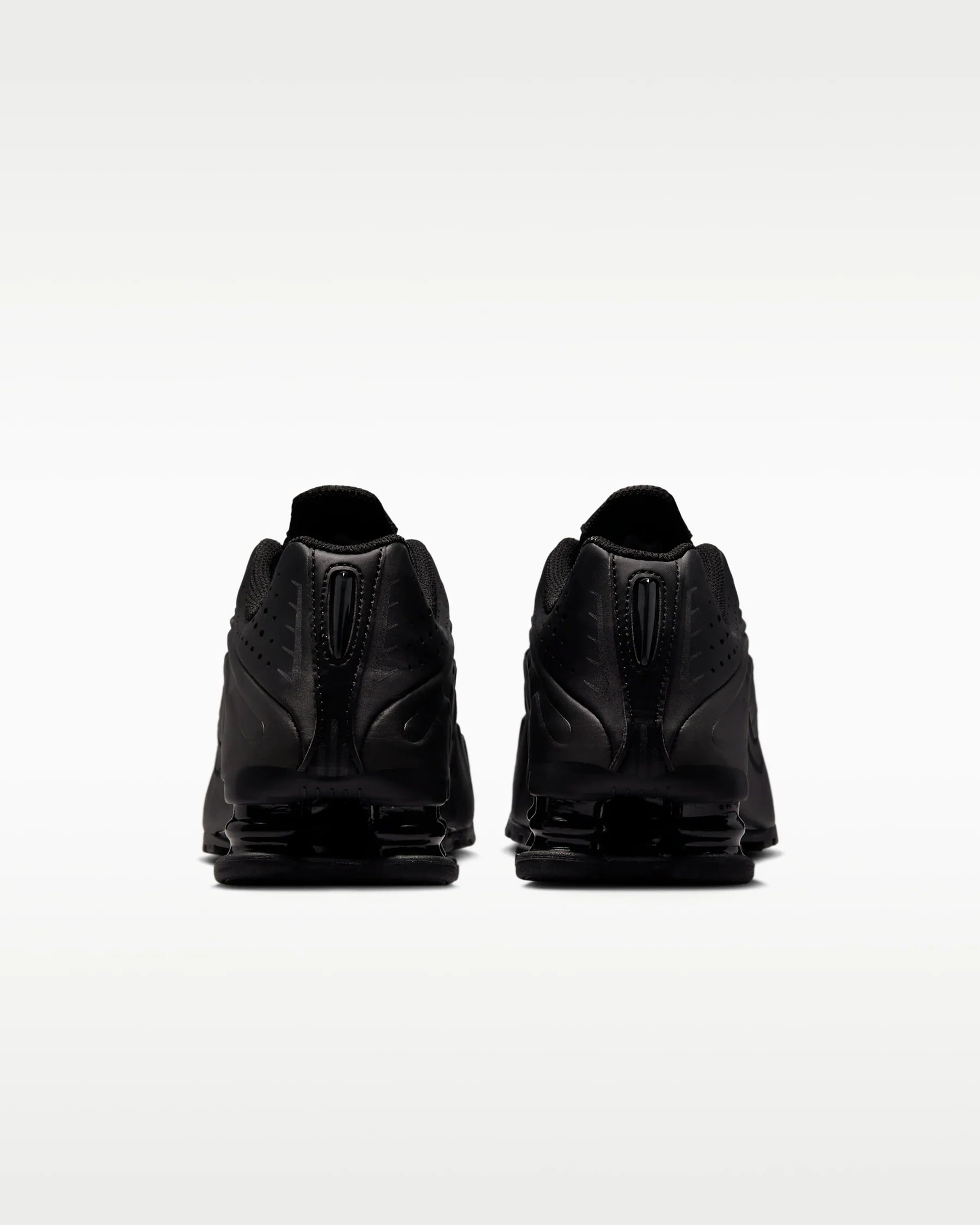 Nike Shox R4 'Black'